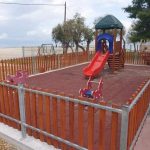 Εργασίες βελτίωσης στην παιδική χαρά στην περιοχή Συκιές του Δήμου Χαλκιδέων