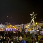 Άναψε το Χριστουγεννιάτικο δέντρο της Δ.Ε. Ληλαντίων🎄